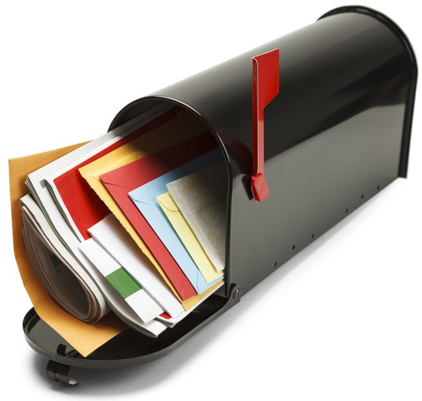 Ändra adress, så att du får din post till rätt brevlåda!